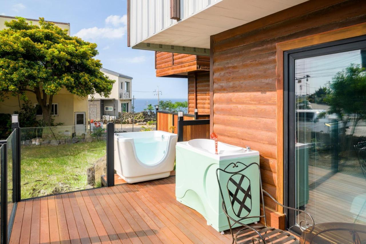 Cadelhas Hotel Jeju Exterior photo